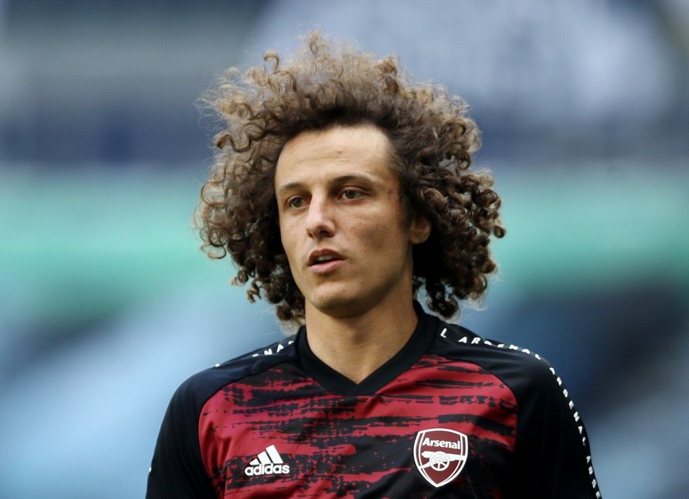 Atlético e Corinthians também buscam a contração de David Luiz