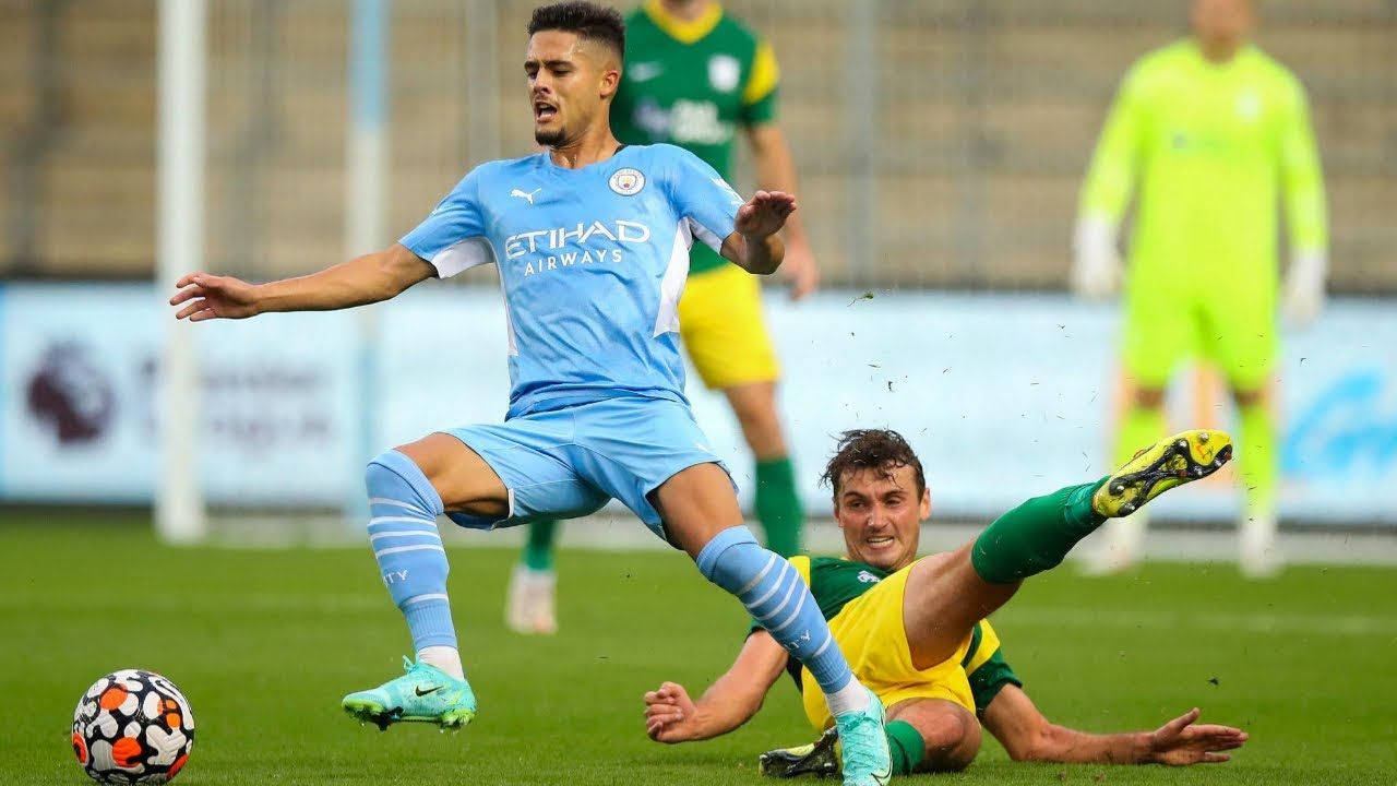 Yan Couto Do Manchester City Oferecido Ao Flamengo